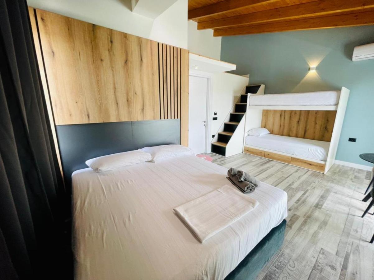 Adriatik Hotel Vlorë Екстериор снимка